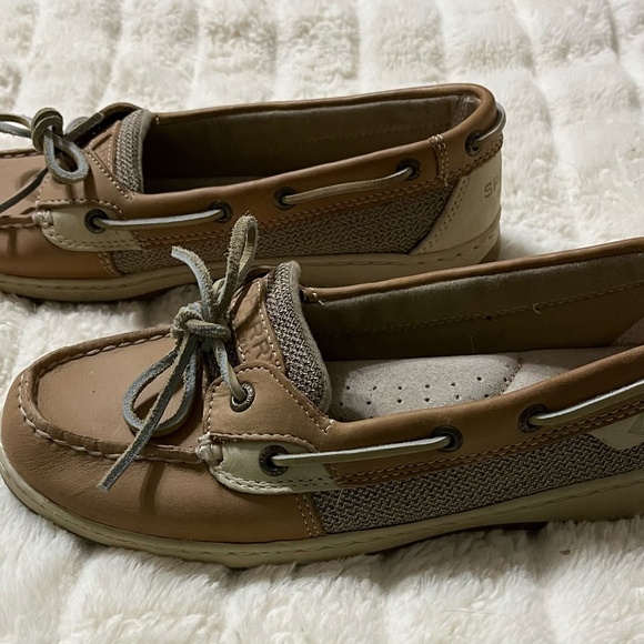 Women's Sherry's shoes size 9.5 and barely worn - Picture 3 of 6